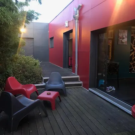 Contemporaine Piscine Jacuzzi Holiday home